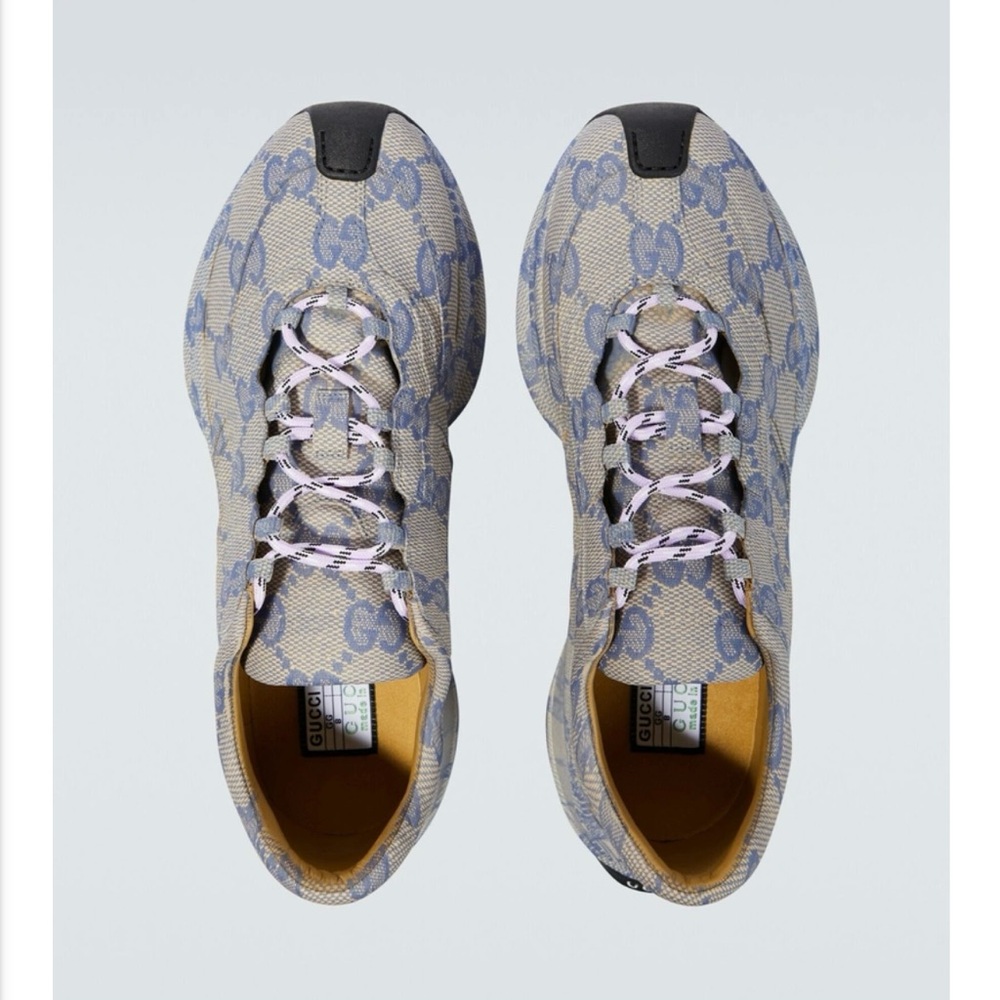 Gucci Women's Beige and Blue Patterned Sneakers